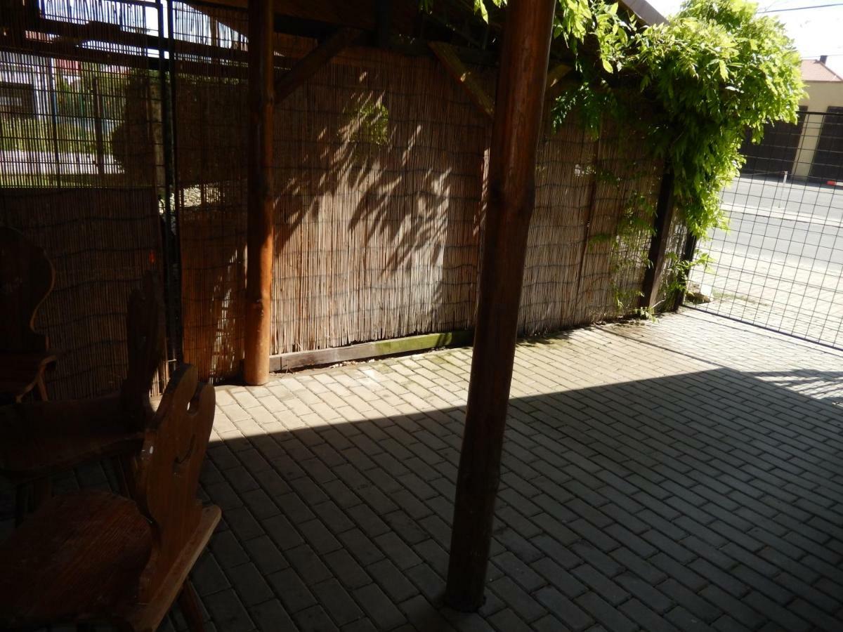 Ubytovani Ronsperk Pobezovice Exterior foto